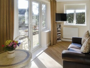 Light and airy open plan living space | High Trees Annex, Widdrington, near Morpeth