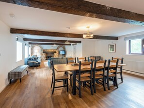 Dining Area | The Barnhouse - Hawes Brown Moor Cottages, Hawes