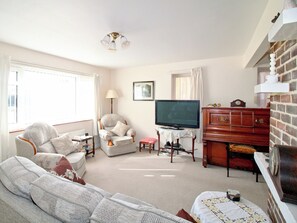 Living area | Kingsway Court, Seaford