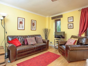 Living room | Ted ’n’ Betty’s, Buckfastleigh