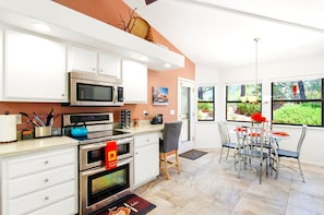 Updated kitchen. Fully stocked gif cooking. Includes cookware, spices, etc. 