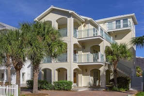 Sunny Daze Exterior
