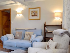 Cosy living room | Caeberllan, Llanfair Caereinion