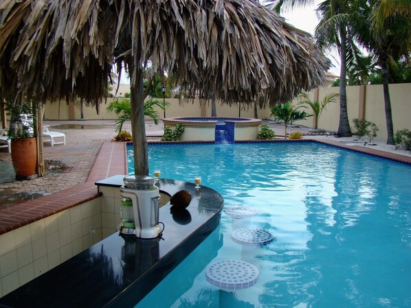 Your own private swim-up pool bar!