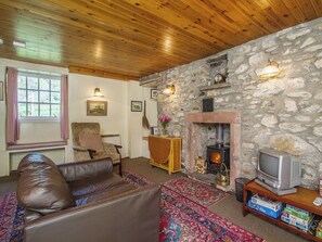 Open plan living/dining room/kitchen | The Old Laundry, Glenprosen, by Kirriemuir