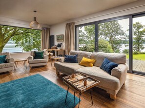 Living area | Carsaig, Brig o&rsquo;Turk, near Callander