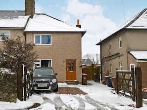 Delightful cottage  | Meadow View, Peak Dale, near Buxton