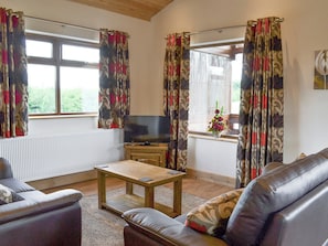 Cosy living area | Hazel Lodge - Faulkers Lakes, Burgh le Marsh, near Skegness