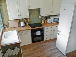 Well equipped kitchen | Gardenwell Cottage, Burtersett, near Hawes