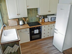 Well equipped kitchen | Gardenwell Cottage, Burtersett, near Hawes