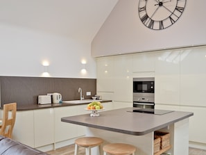 Open plan modern living space | Longcroft Dairy, Oyne, near Inverurie