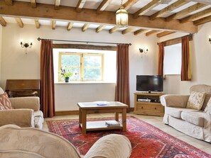 Living room | Ty-Rhyd, Pedairffordd