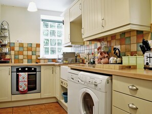 Kitchen | Beckside Cottage, Great Fryupdale