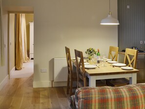 Open plan living/dining room/kitchen | The Cottage, Bankfoot, nr. Dunkeld