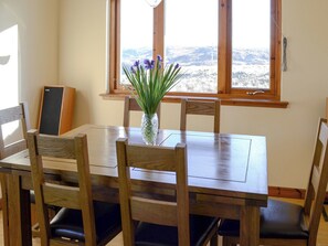Charming dining area | Creagach, Achnacarnin, near Lochinver