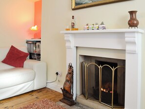 Cosy open fire | Salty Dog, Findochty, near Buckie