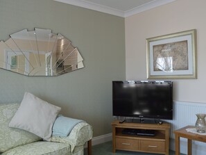 Welcoming living/dining room | The Annexe, Clacton-on-Sea