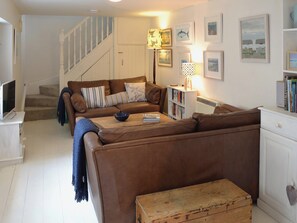 Open plan living/dining room/kitchen | Kitchen Cottage, Mousehole, Penzance