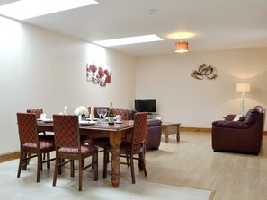 Dining Area | Maes Y Prior Holiday Barns - The Parlour, Carmarthen