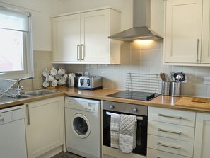 Immaculately presented kitchen | Sandy View, Beadnell, near Alnwick