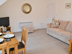 Open plan living/dining room/kitchen | Tidal View, Whitby