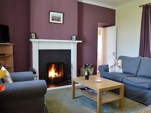 Cosy living room  | Easter Rattray Cottages: Clayhills Cottage - Easter Rattray Cottages, Blairgowrie