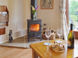Cosy wood burner | Swallow’s Barn, Ashburnham, Battle
