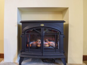 Delightful electric woodburner | Stable Cottage - Town End Farm Cottages, Airton, near Skipton
