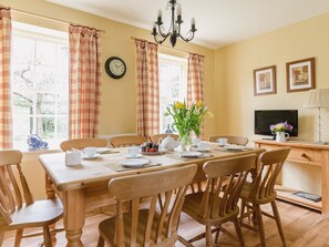 Kitchen/diner | Hungate Cottages - Saltersgate, Pickering