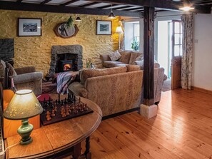 Living room | Hen EfailOld Smithy, Tregaron