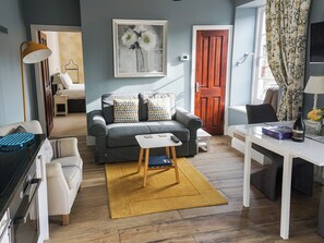 Open plan living space | Bookkeeper’s Place, Bakewell