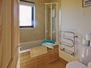 Bathroom | Brook View, Nr. Llandrindod Wells