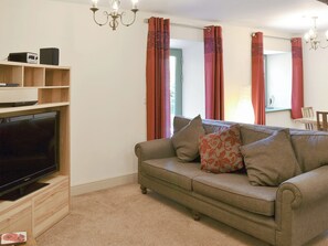 Open plan living space | The Gearings - Spindlestone Mill Apartments, Belford, near Bamburgh