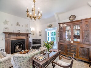 Living room | Ty Het, Llanfairpwllgwyngyll, Anglesey