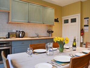 Kitchen/diner | Old Inzievar Cottage - Old Inzievar Cottages, Oakley, near Dunfermline