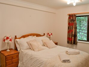 Double bedroom | Long Mynd, Ambleside