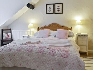 Double bedroom | Graig, Penmon, Beaumaris, Anglesey