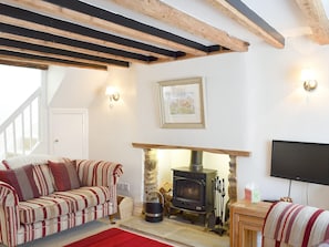 Living room/dining room | Honeysuckle Cottage, Helmsley, York