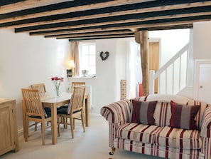 Living room/dining room | Honeysuckle Cottage, Helmsley, York