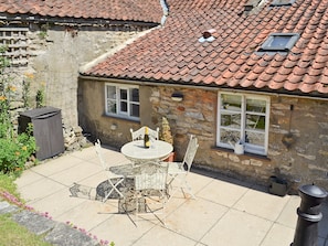 Patio | Honeysuckle Cottage, Helmsley, York