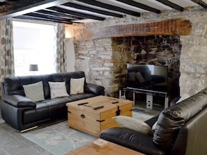 Large living room/ kitchen, beamed ceiling | Pendref, Trawsfynydd, near Blaenau Ffestiniog
