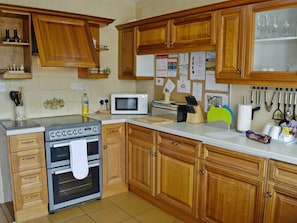 Spacious kitchen | Tir Nani Ogg, Towyn, near Rhyl