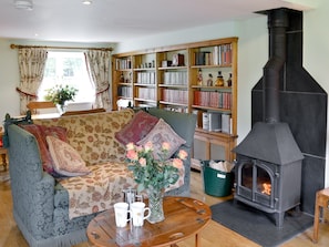 Living room/dining room | Webbery Manor Estate - The Appleloft, Webbery, nr. Bideford