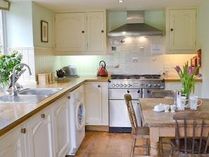 Kitchen | Webbery Manor Estate - The Appleloft, Webbery, nr. Bideford