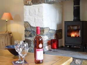 Living room | Cart-Tws Bach, Treffynnon, nr. St Davids