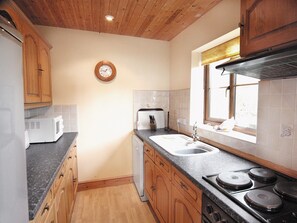 Kitchen | Coast View Cottage, Pendine