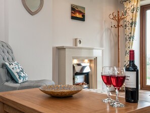 Living room/dining room | Silver Birch Lodge, Horsley, nr. Stroud