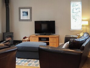 Welcoming living room | Acorn Cottage, Kippen, near Stirling