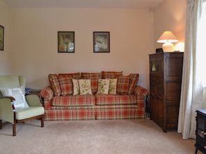 Living room | Pear Tree Cottage - Goodmoor Cottages, Wyre Forest, near Bewdley