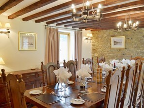 Dining room | Stockham Lodge, Colyton